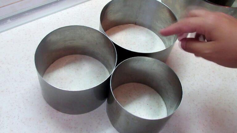 Как использовать раздвижное кондитерское кольцо для выпечки? - sladkoshop.by